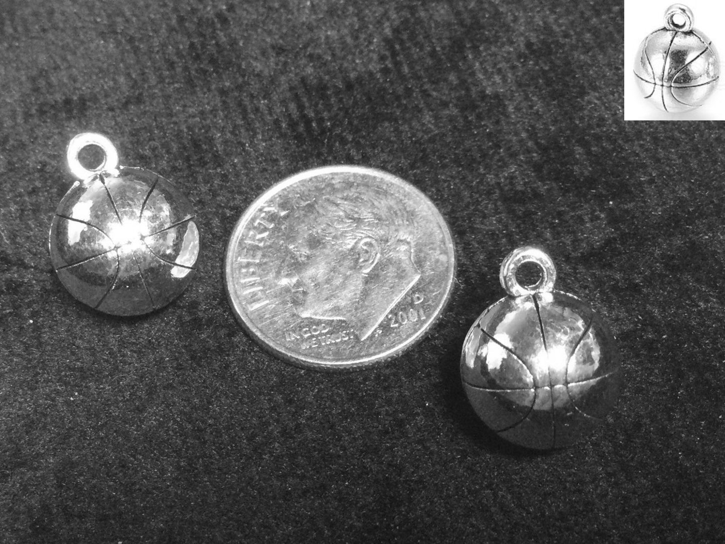 #2768 / Antique Silver Zinc Alloy Basketball Charm, Pendant or Earring / 14x11mm / 1.5mm Attached Loop / Lot of 5