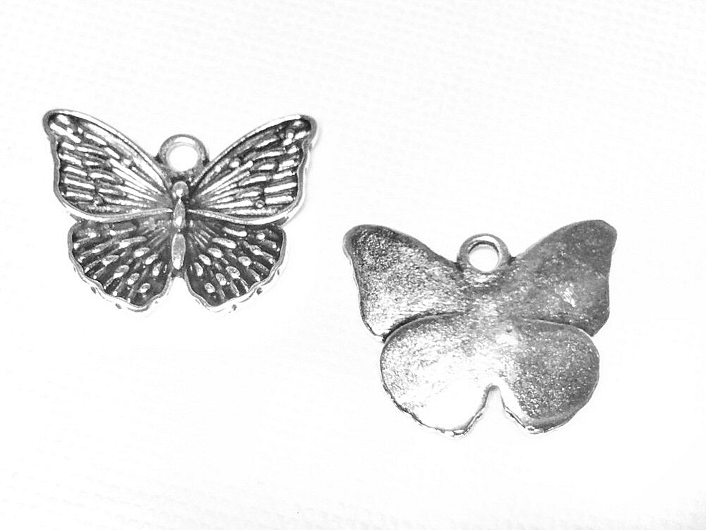 #2796 / Antique Silver Butterfly Charm, Pendant or Earring / 19.5x23.5x3.5mm / 2.5mm Attached Loop / Sold Individually
