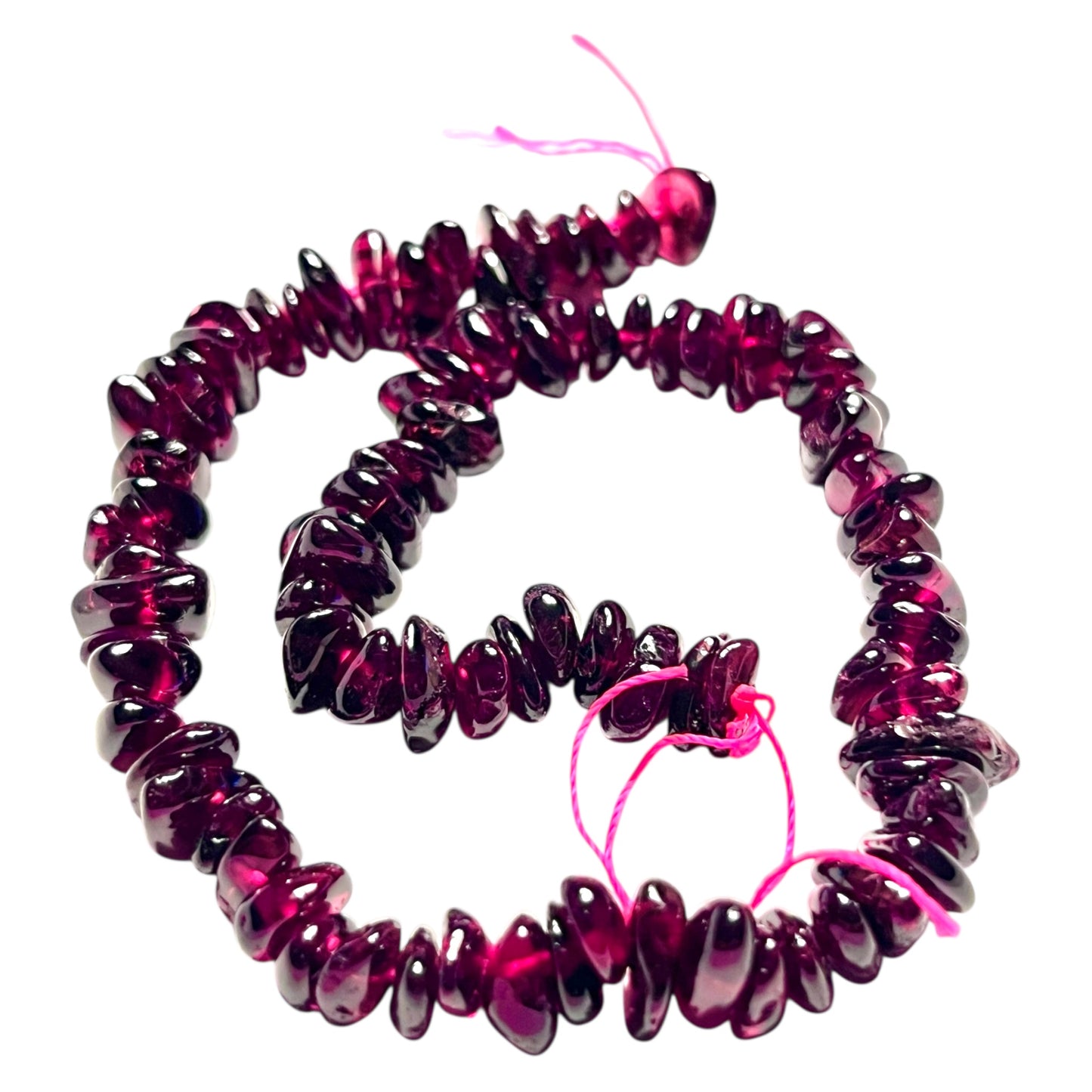 #2806 / Natural Garnet 5-7mm Chip Beads / 0.8mm Hole / 8” Strand