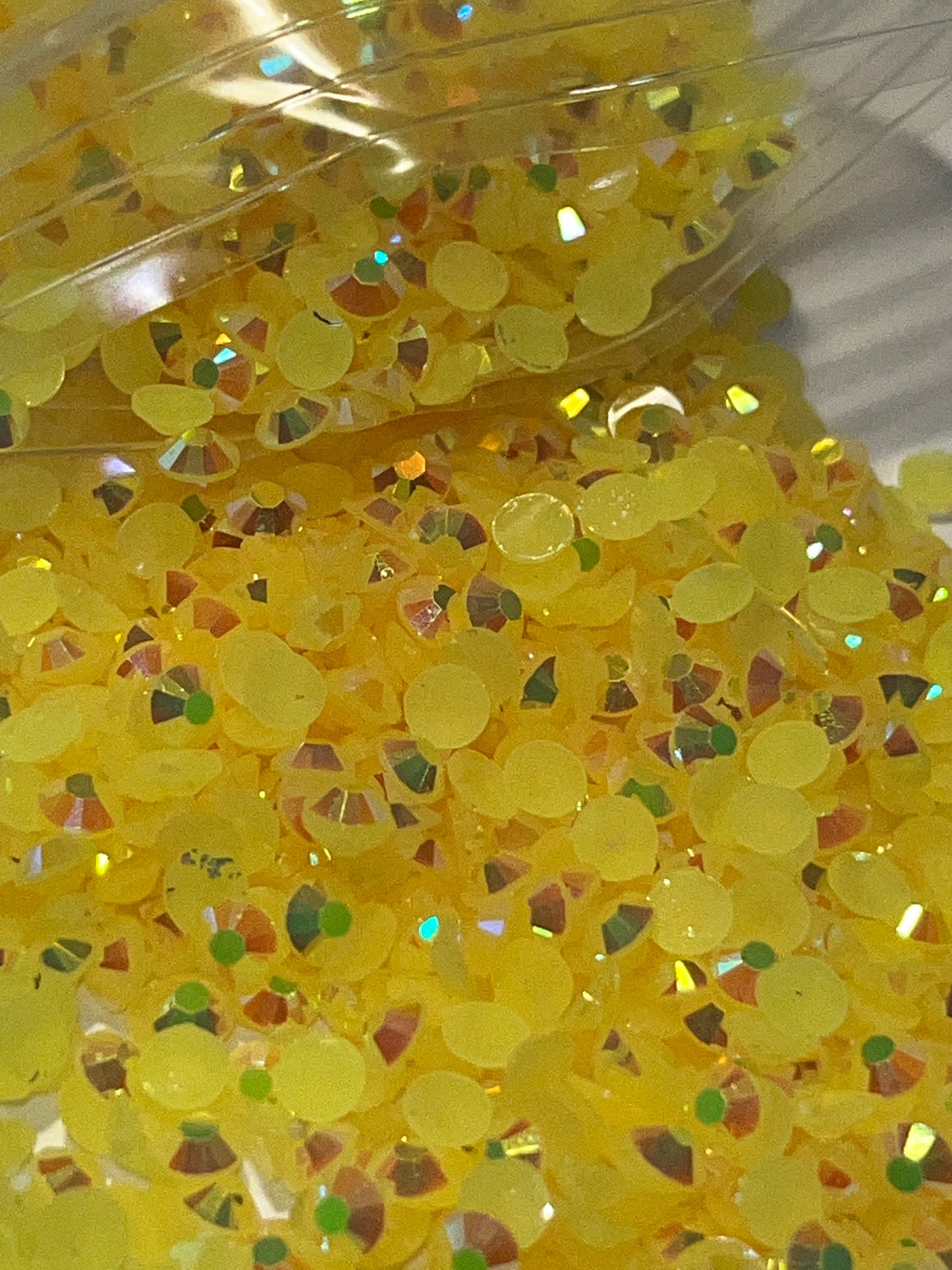 Yellow AB Resin Jelly Rhinestones / 4mm Flat Back / 69.5g