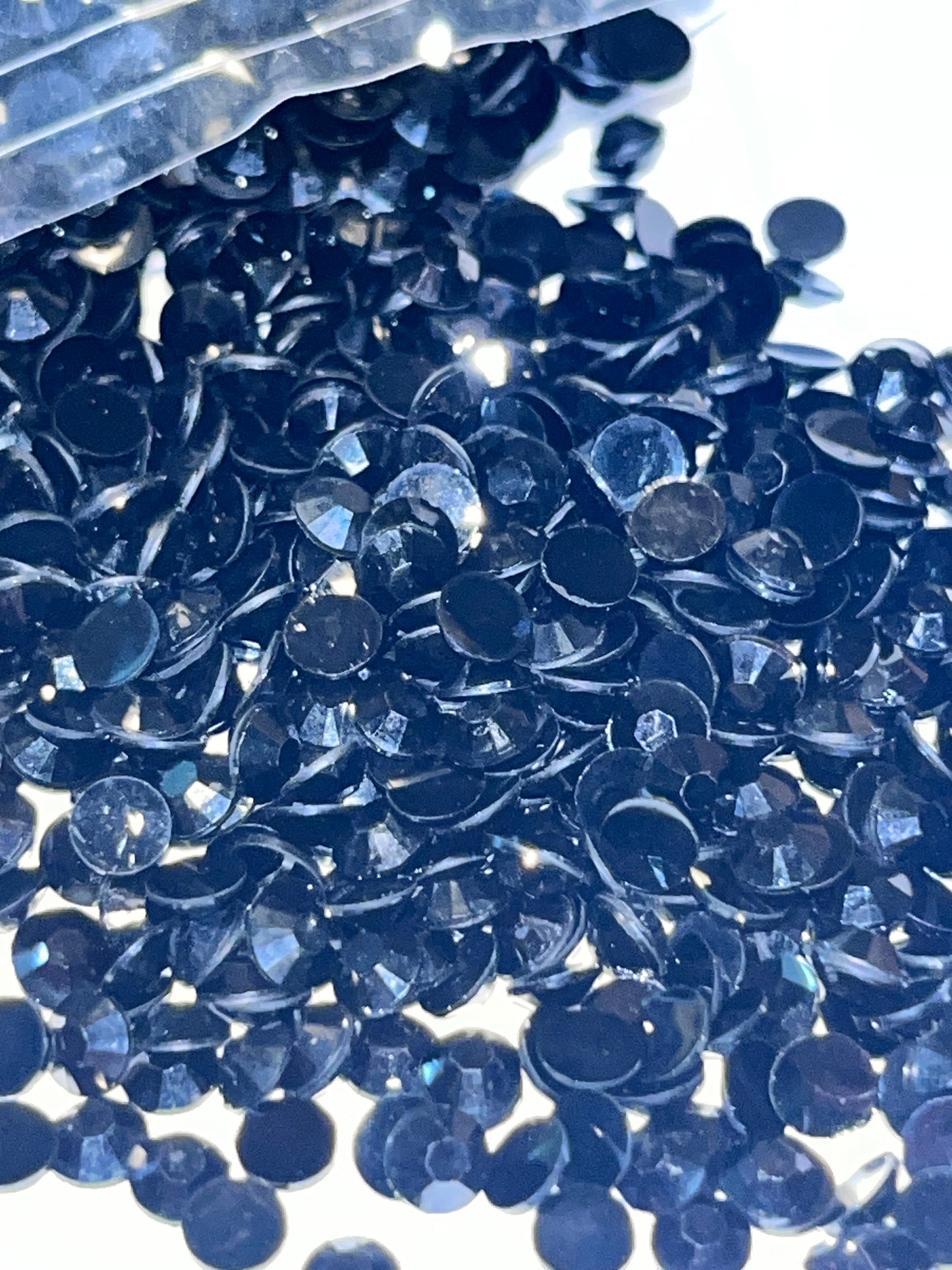 Black Resin Jelly Rhinestones / 4mm Flat Back / 45.6g