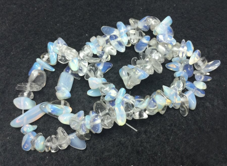 #2373 / Natural Transparent & Translucent Medium Opalite Crystal Quartz Chip Beads / 5-10mm Chips / 0.8mm Hole / Strand of 20-23g (10.5-11")