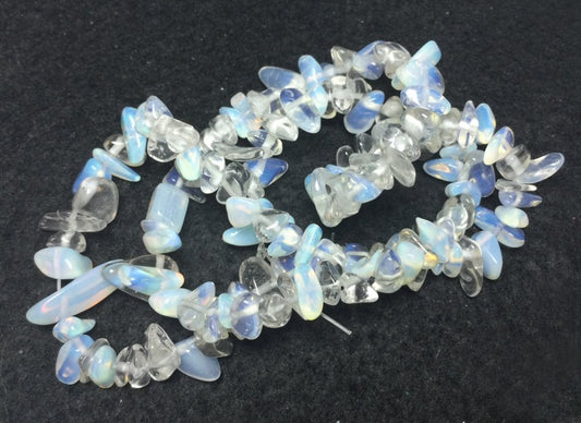 #2373 / Natural Transparent & Translucent Medium Opalite Crystal Quartz Chip Beads / 5-10mm Chips / 0.8mm Hole / Strand of 20-23g (10.5-11")