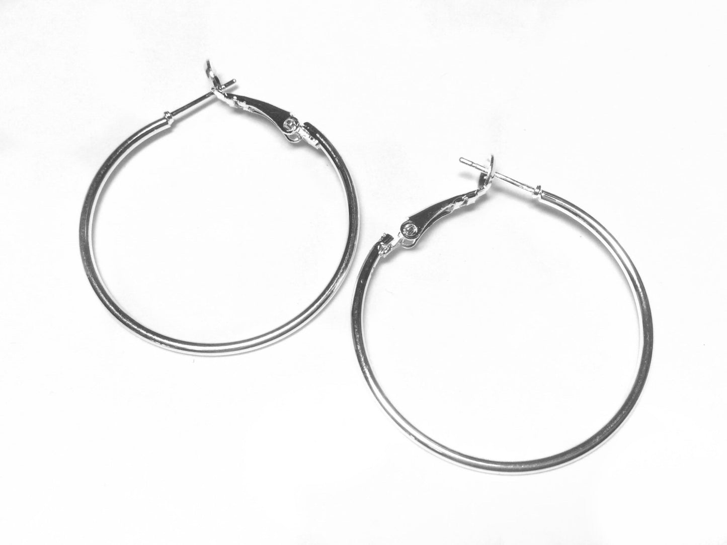 #2719 / Sterling Silver Plated 35mm Hoop Earrings, 1.5mm Thick Tube / 10mm Pin / Loop & Pin Closure / Sold In Single Pair