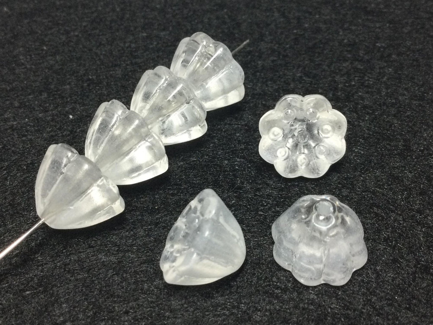#2761 / Transparent Imitation Crystal Jade Glass Lotus Pod Beads / 11x10x8mm / Lot of 10