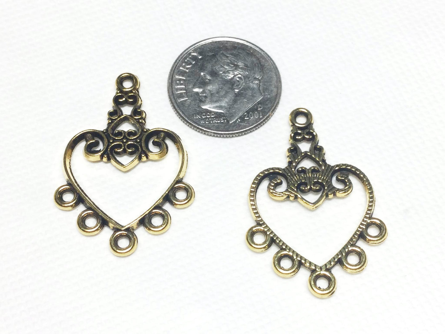 #2767 / Antique Gold Alloy Chandelier Heart Component with 8 Attachable 2mm Loops / 30x21x2mm / 2mm Attached Top Loop / Sold Per Pair