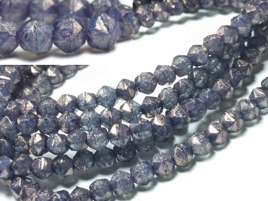 #3048 / Czech 4mm Celestial Blue English Cut Beads with a Hyacinth Wash / 0.5mm Hole / Strand of 50 Beads