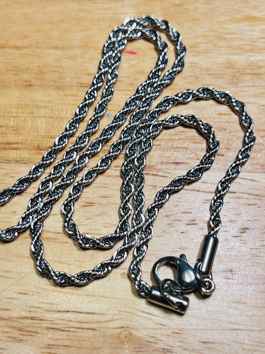 #2601S / Polished 304 Stainless Steel Twisted Rope 18” Necklace with a Lobster Claw Clasp / 2.3mm Rope / Sold Individually