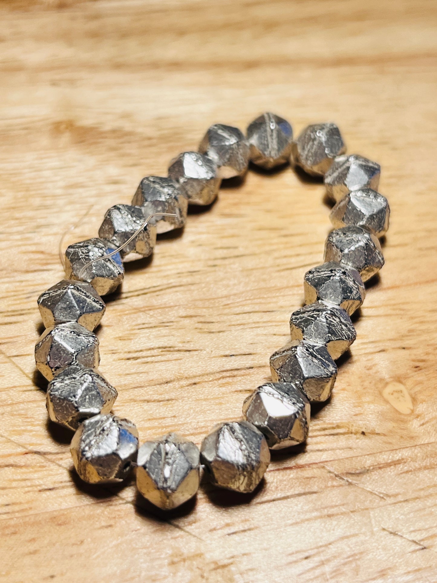 #2536 / Czech 8mm Vintage-Style Faceted English-Cut Beads / Metallic Antique Silver / 1mm Center Drilled Hole / Strand of 20