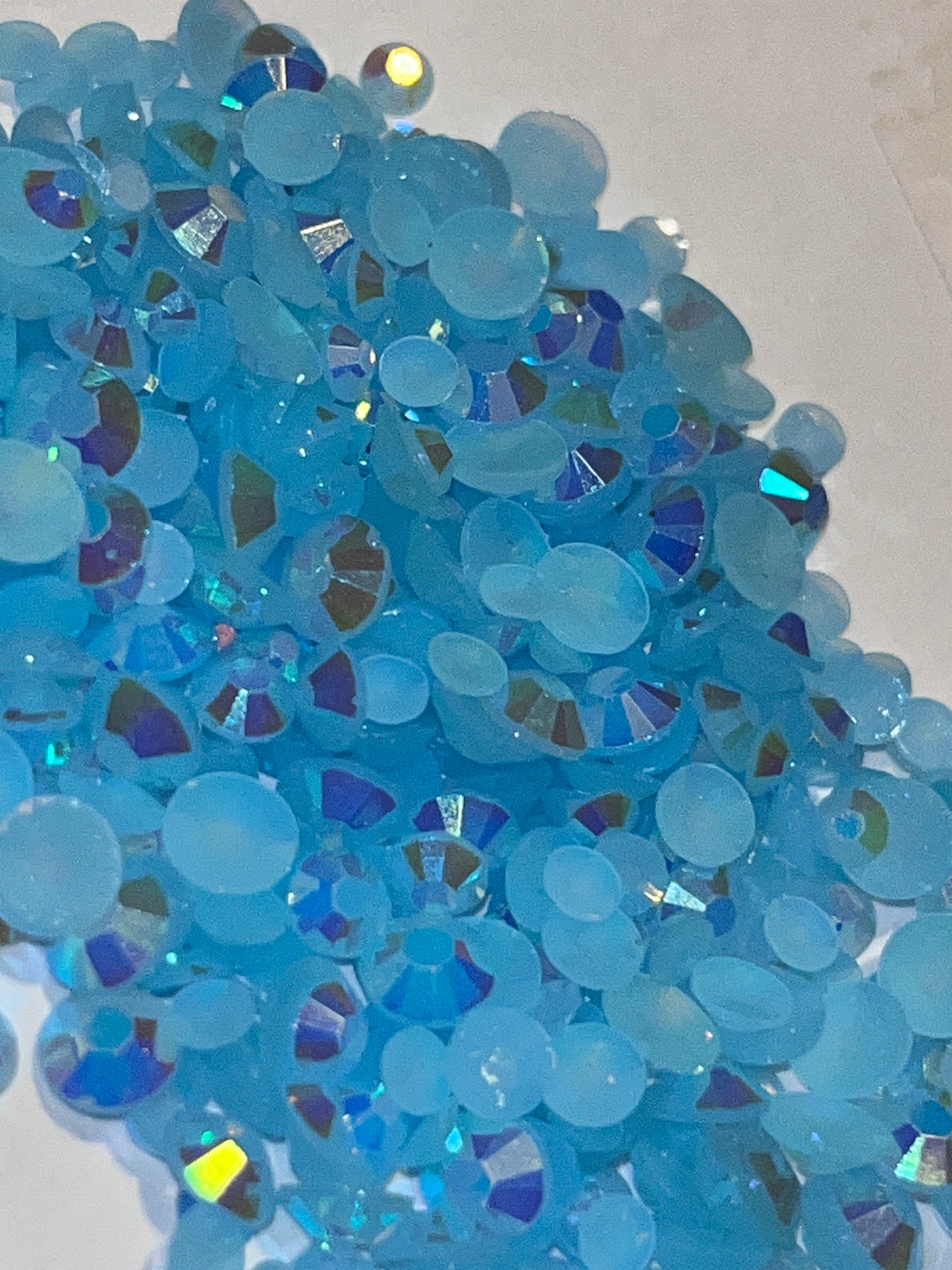 Turquoise AB Resin Rhinestones / Flat Back / Mixed 3mm, 4mm, 5mm / 19.8g